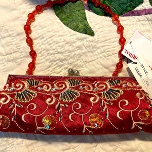 NWT Vintage-look Beaded Evening Bag (Wine)